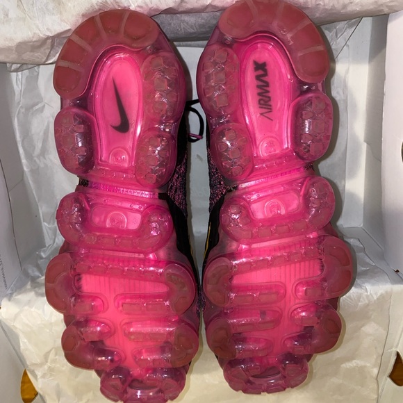 Women’s Nike air vapormax flyknit 2 - Picture 6 of 6